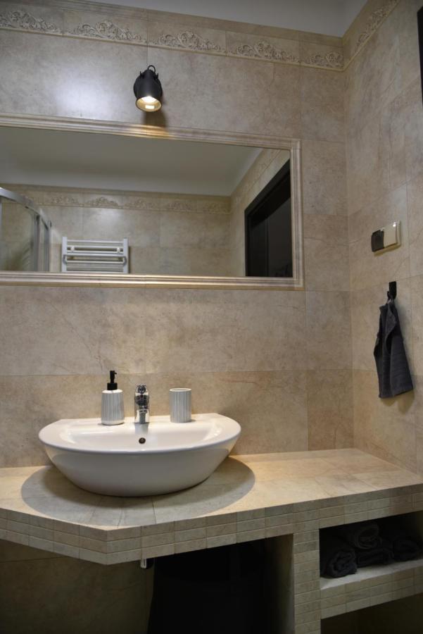 Apartament Jantar Z Ogrodem Kolobrzeg Bagian luar foto