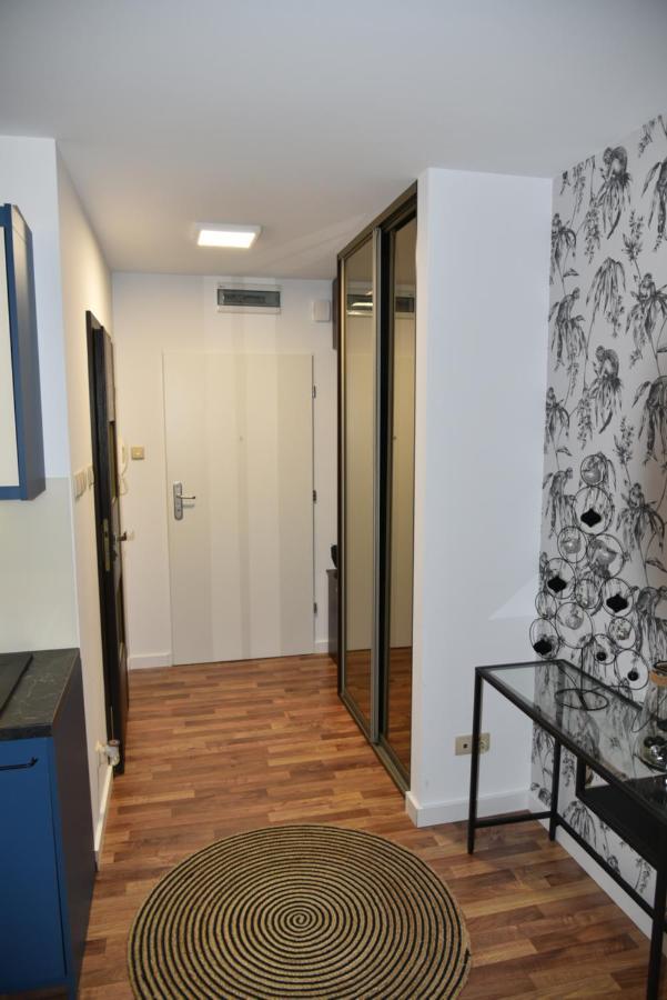 Apartament Jantar Z Ogrodem Kolobrzeg Bagian luar foto
