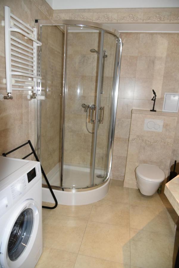 Apartament Jantar Z Ogrodem Kolobrzeg Bagian luar foto