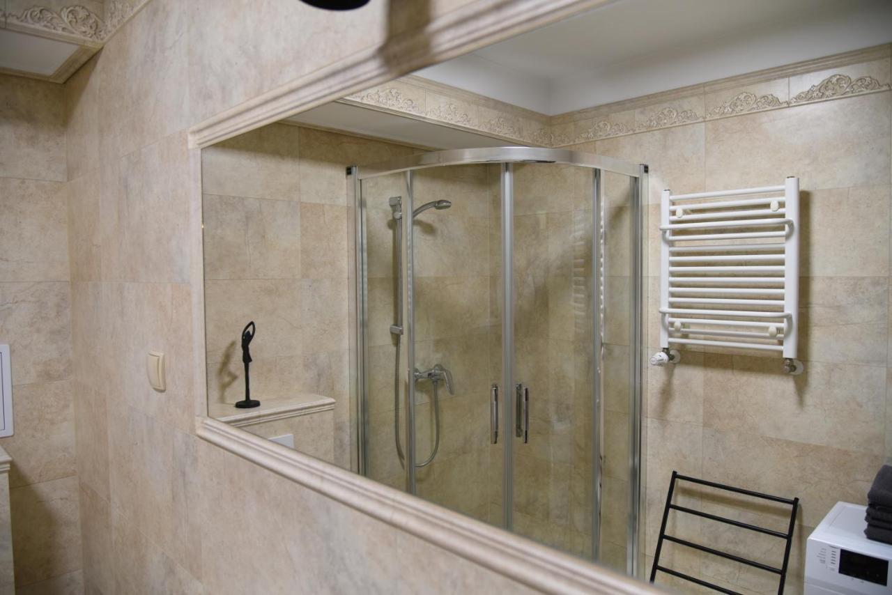 Apartament Jantar Z Ogrodem Kolobrzeg Bagian luar foto