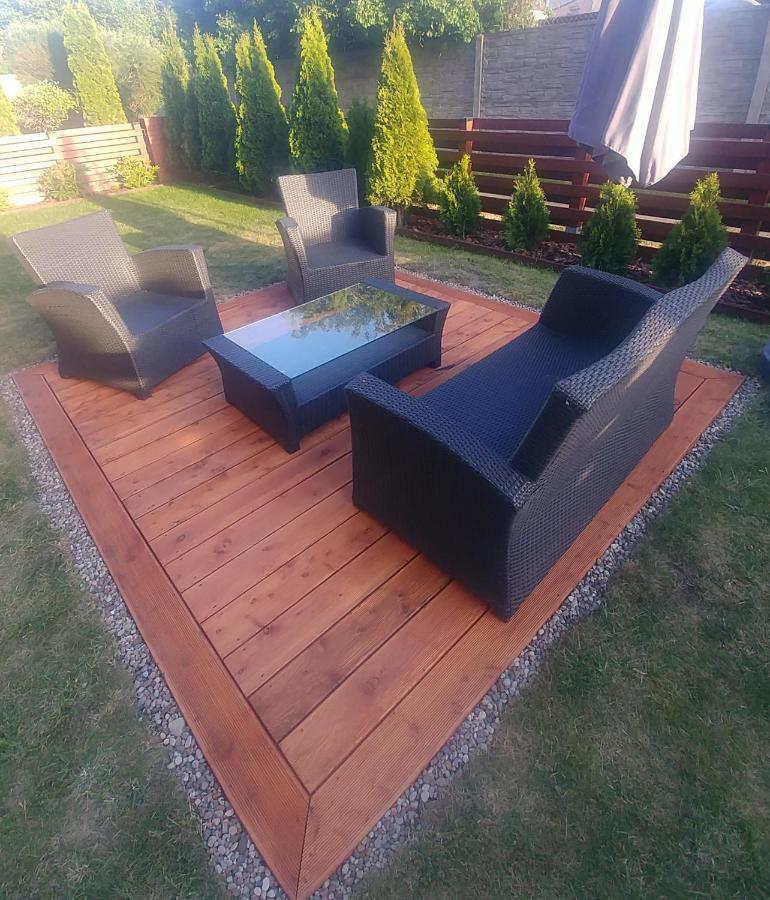 Apartament Jantar Z Ogrodem Kolobrzeg Bagian luar foto